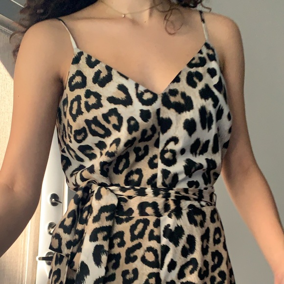 NWOT Banana Republic Leopard Jumpsuit - Picture 9 of 10